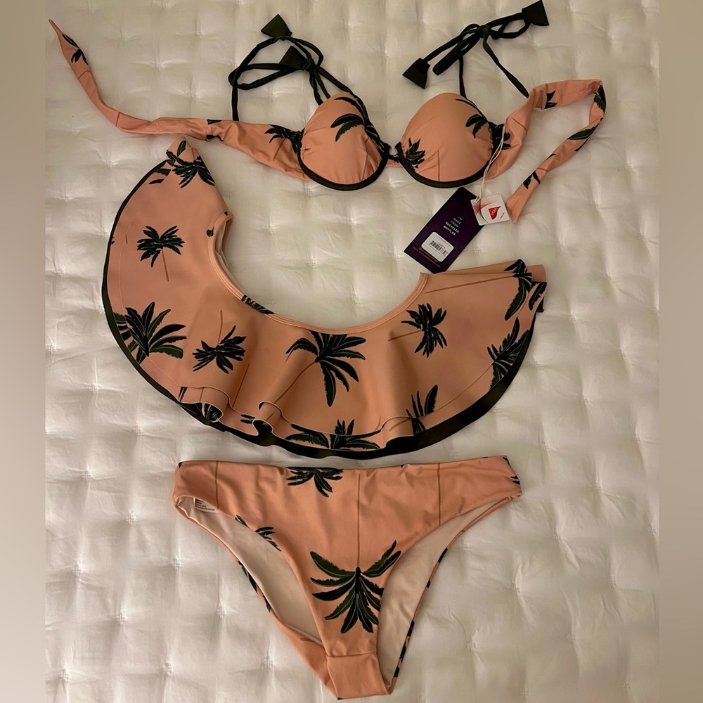 TWO TOPS AND BOTTOMS - ANCORA Under the Palms Swimsuit Set - Size Small